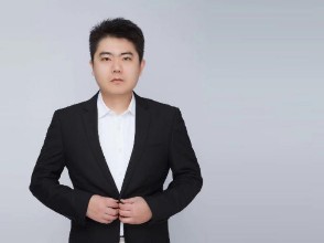 海普诺凯生物贺磊：一条短信10年后的坚定回响！丨尊龙网站首页人物志